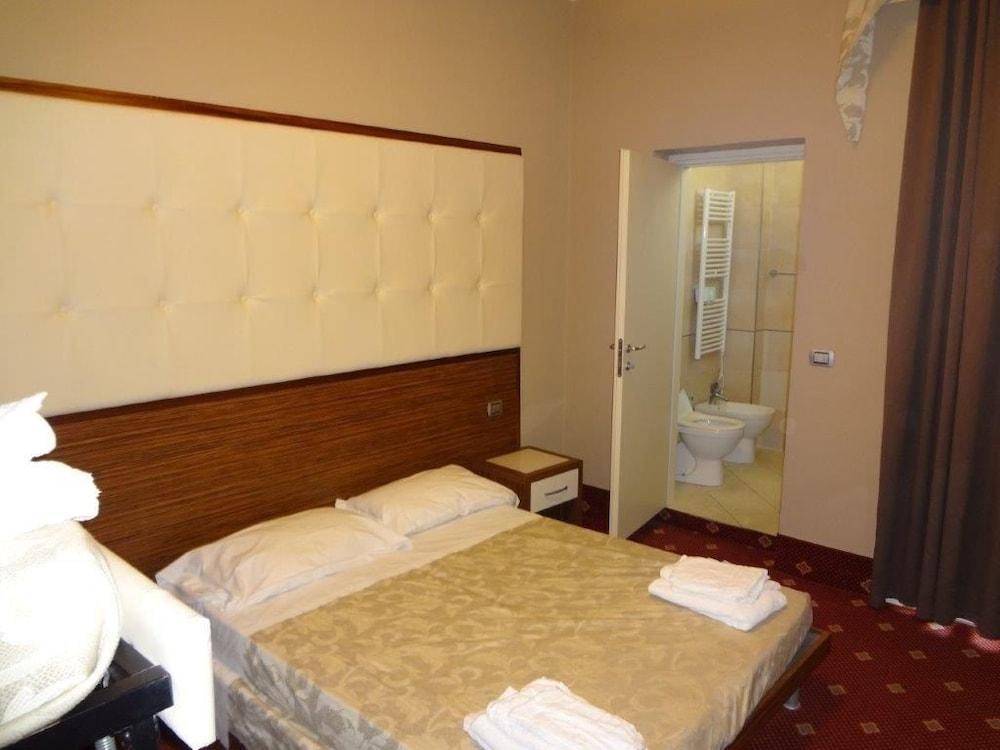 Hotel In Cesenatico Eksteriør billede