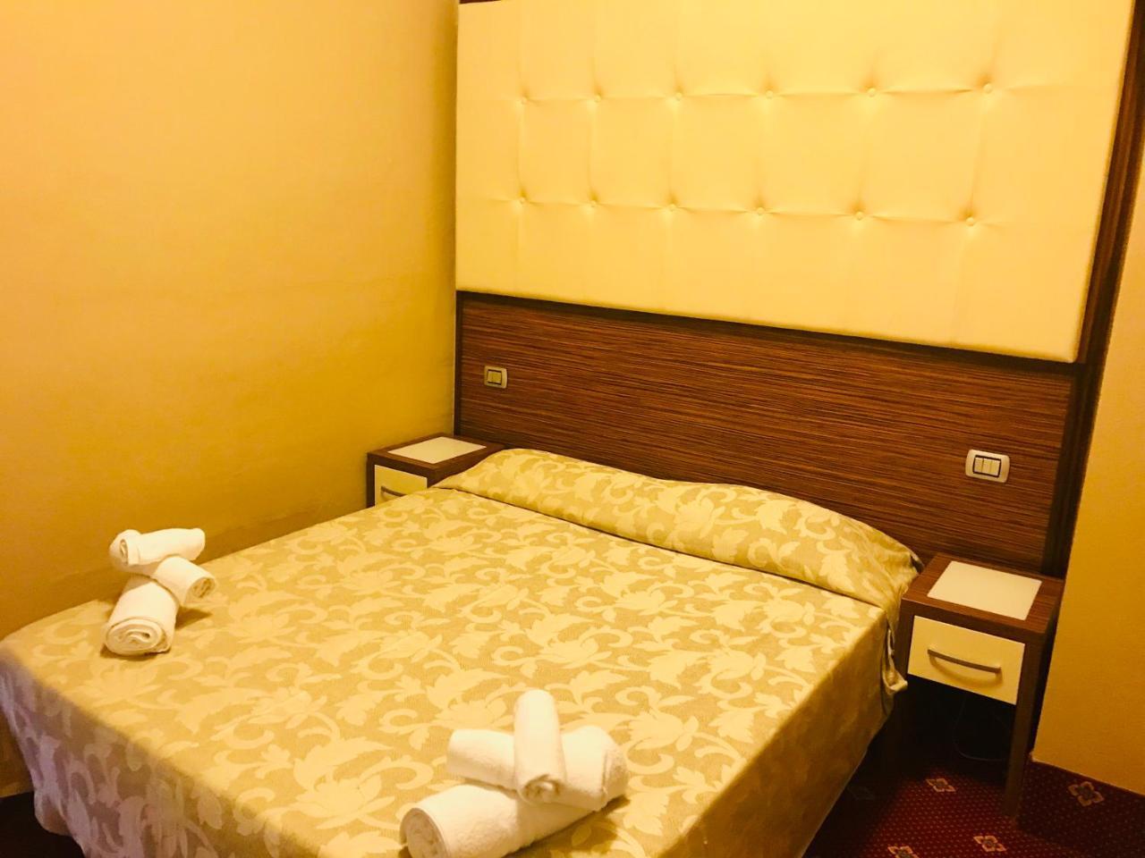 Hotel In Cesenatico Eksteriør billede